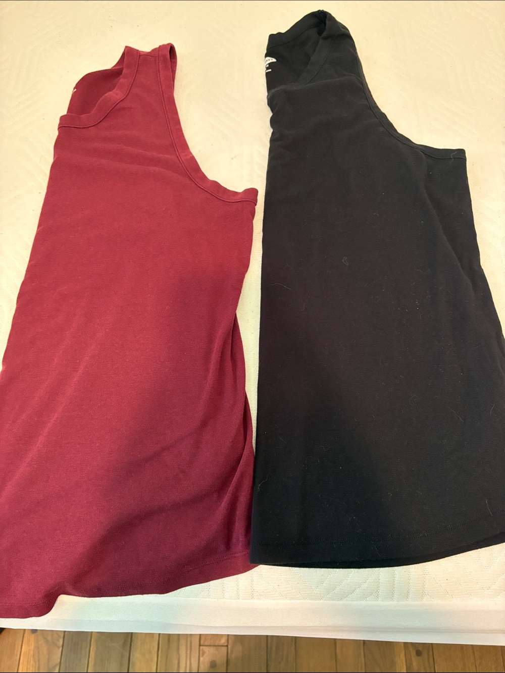 Old Navy Ribbed Tank Tops in Burgundy and Black - Pack of 2